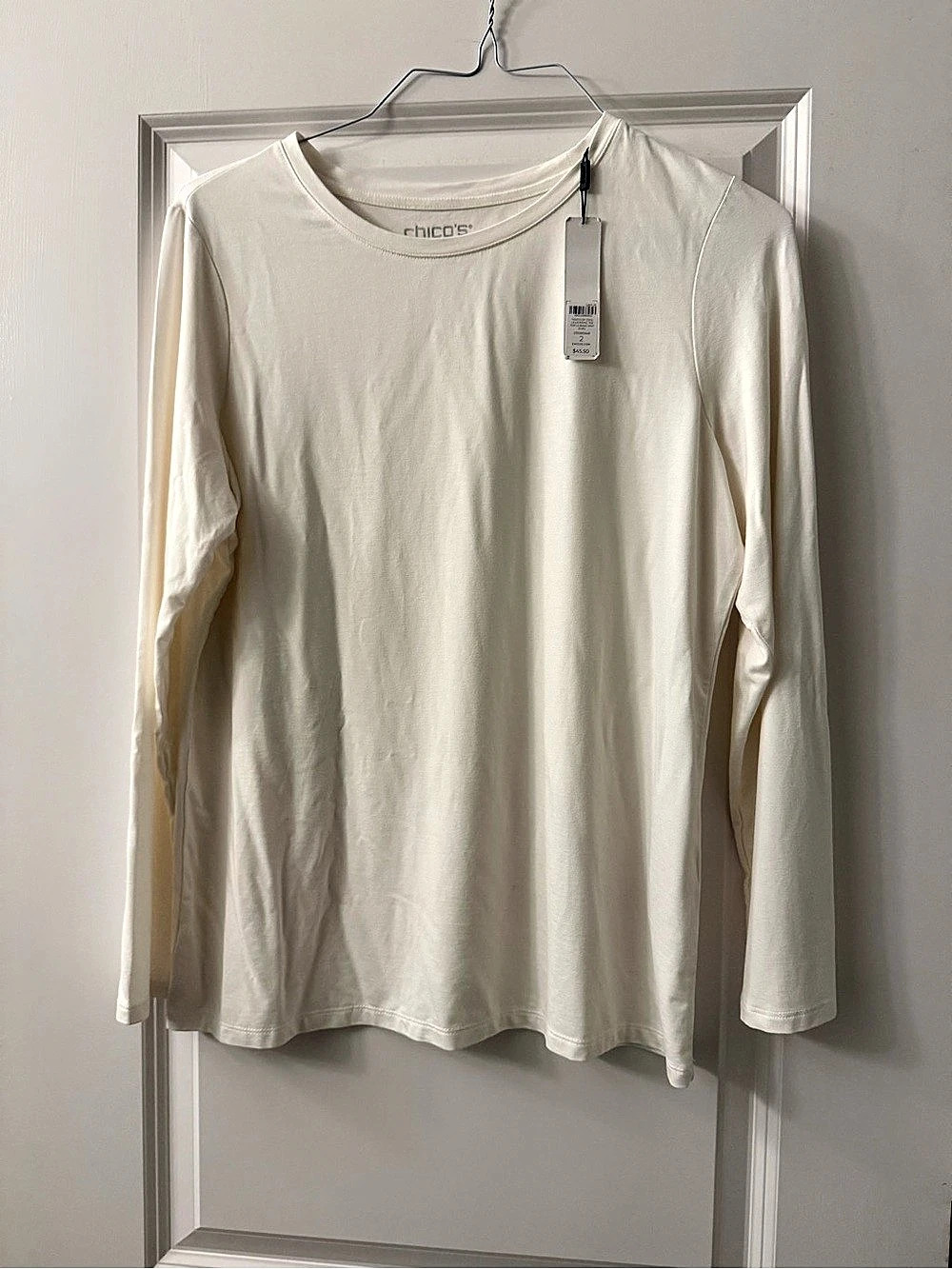 Chico's Touch of Cool Layering Tee Long Sleeve Tee in Cream Size 2 (10/12) NWT